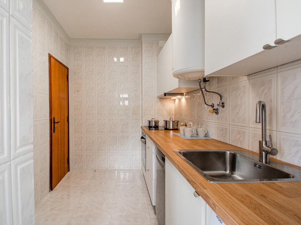 Apartamento T1 em Quarteira - Perto da Praia e Centro - Image 13