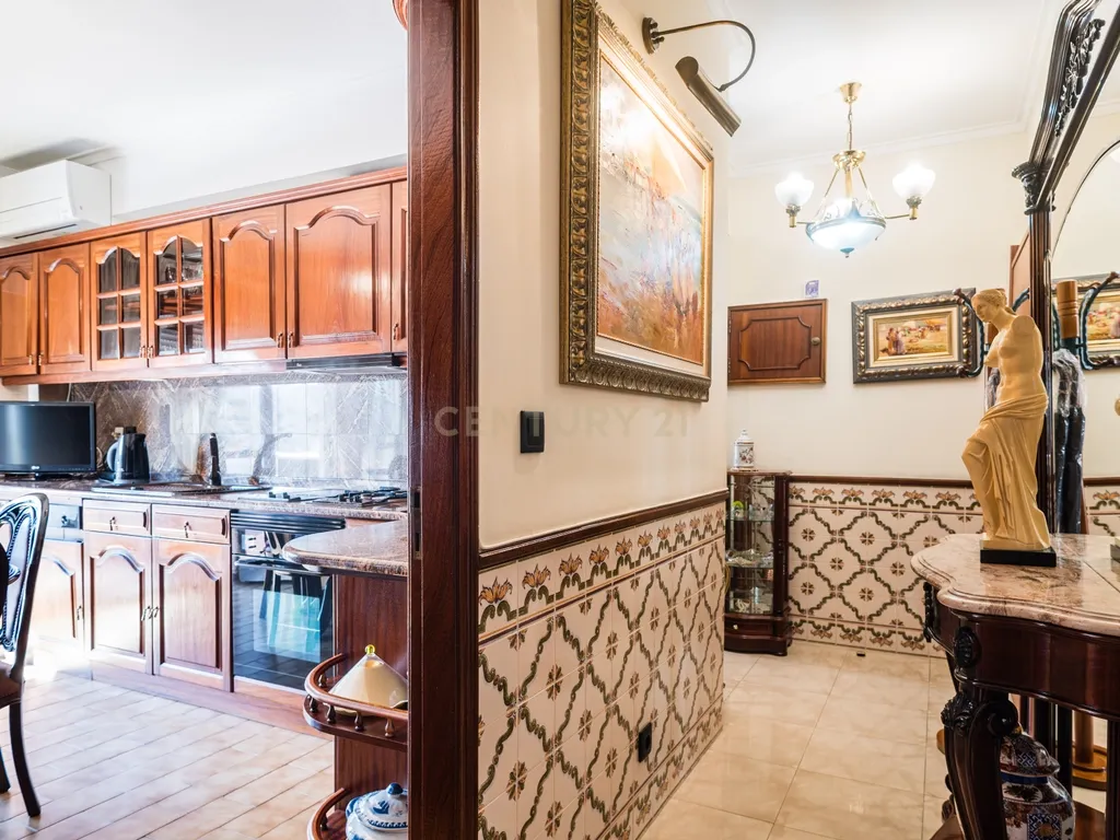 Apartamento T0, com Terraço, Agualva Cacém - Image 12