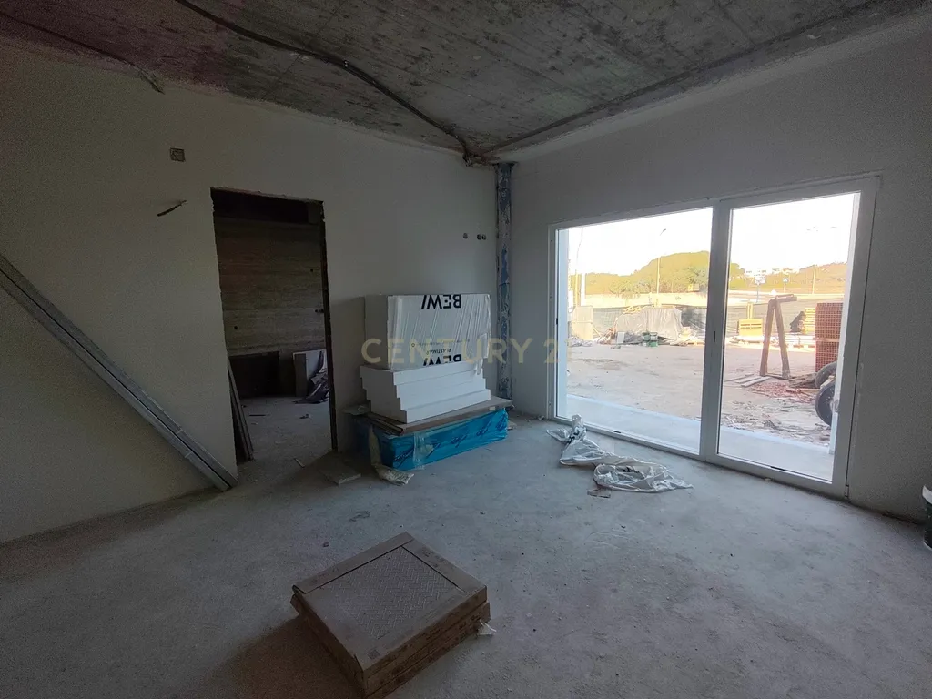 Apartamento Novo, de Luxo, na praia de Santa Cruz em Torres Vedras, Lisboa - 2 Quartos - Image 14