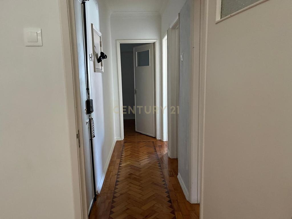 Apartamento T2 em Odivelas - Perto de Todas as Comodidades - Image 5