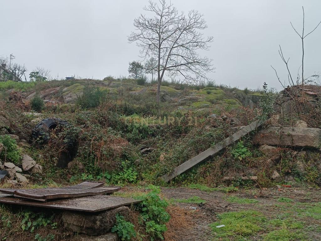 Quinta De Além com casa rústica em ruína para reabilitação total de 2 quartos no centro de Cete, Paredes - Image 86