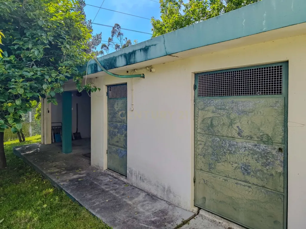Moradia Bifamiliar T3+T3 em São Pedro da cova – Espaço, Tranquilidade e Conforto - Image 77