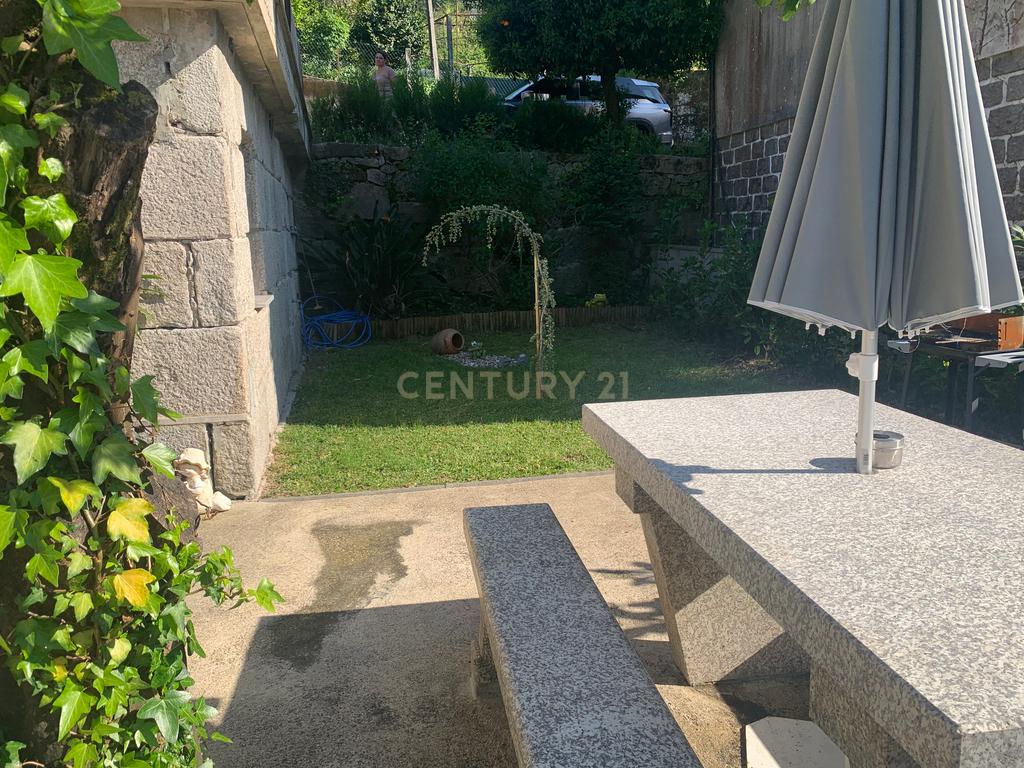  Magnífica Casa com 3 Apartamentos na Vila do Gerês  - Image 27