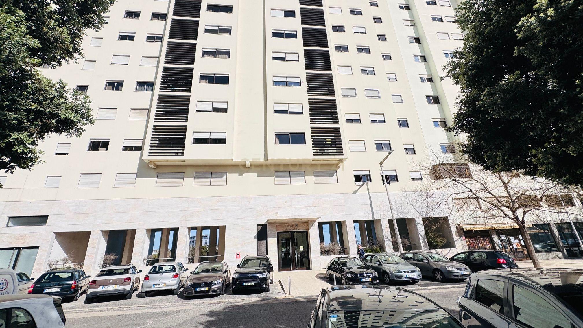 Espaçoso T3 em Loures - Ideal para a Sua Família! - Image 8