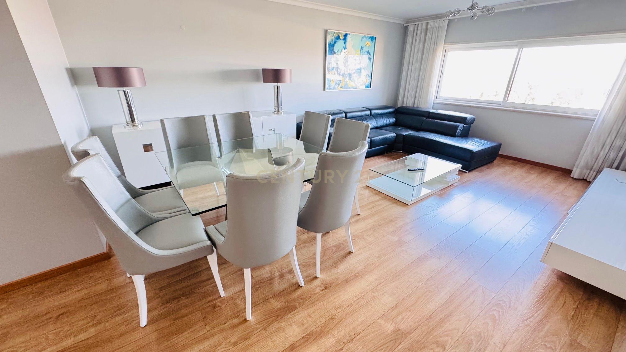 Espaçoso T3 em Loures - Ideal para a Sua Família! - Image 1