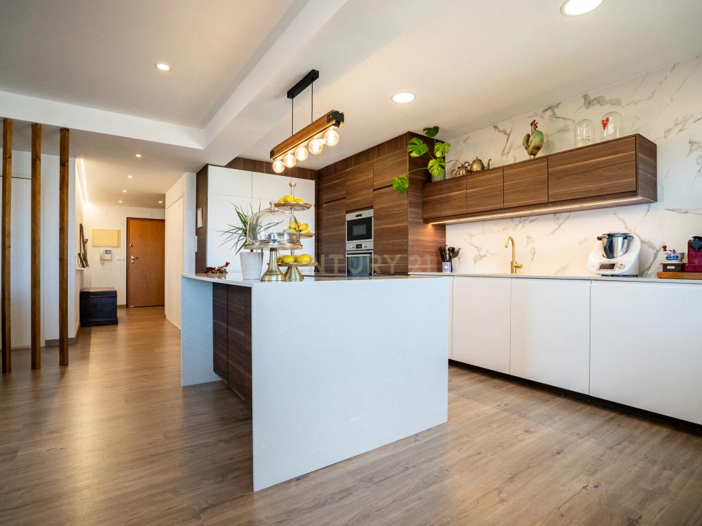 Apartamento T4 na Póvoa de Santa Iria - Oportunidade Única! - Image 10