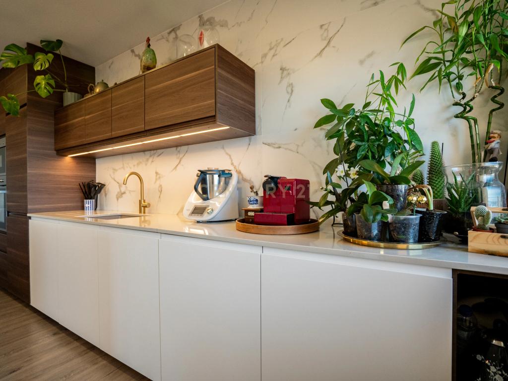 Apartamento T4 na Póvoa de Santa Iria - Oportunidade Única! - Image 11