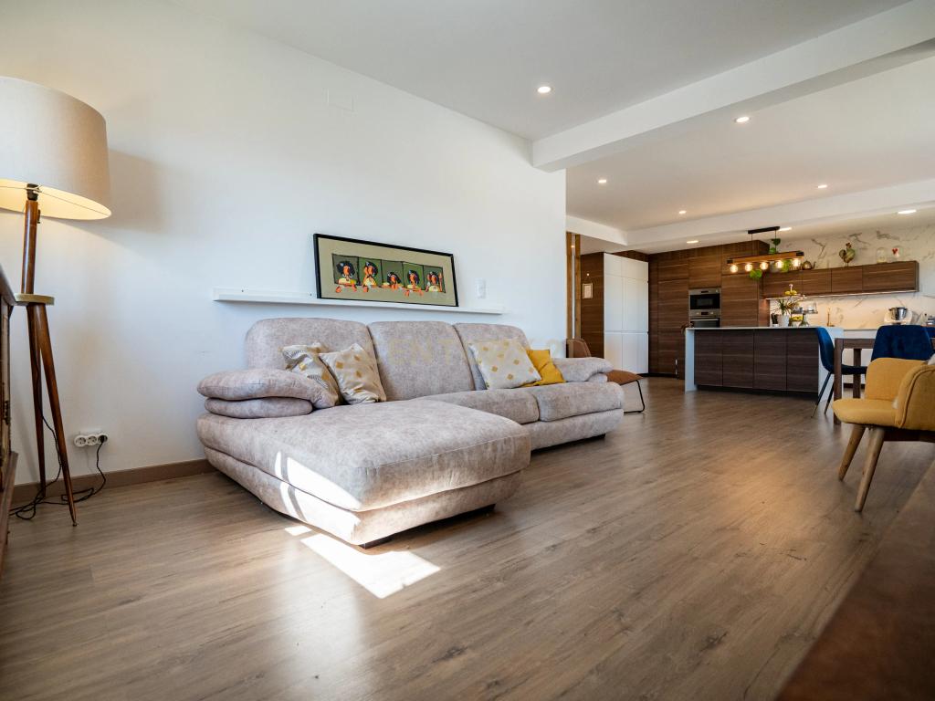 Apartamento T4 na Póvoa de Santa Iria - Oportunidade Única! - Image 6