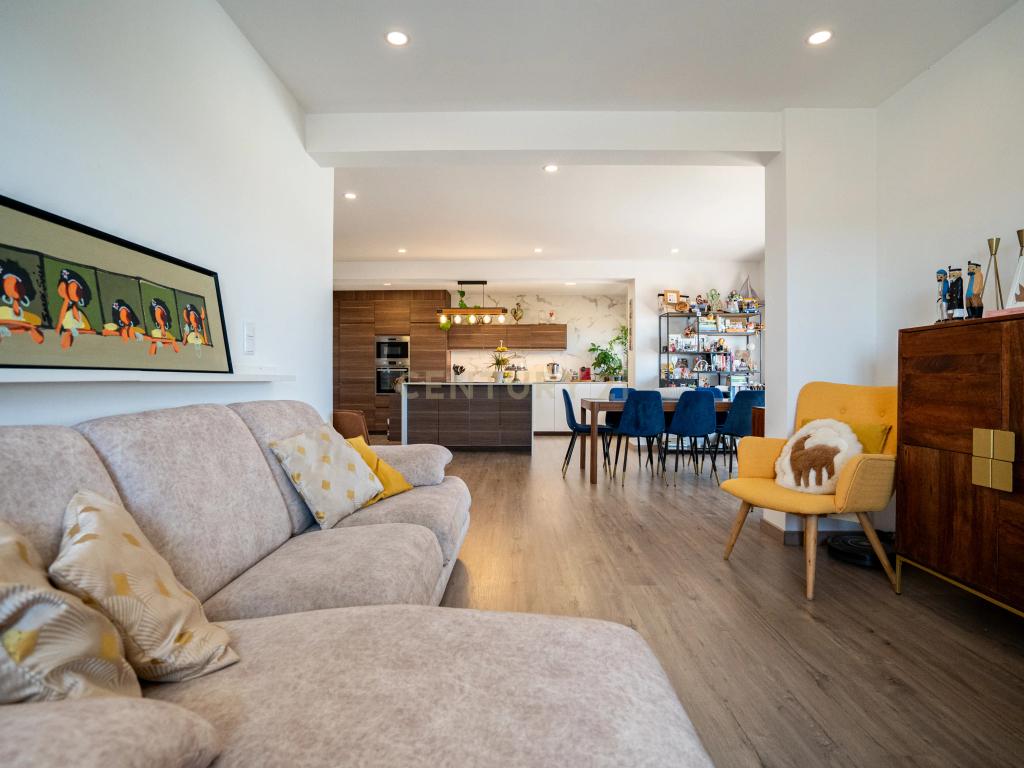 Apartamento T4 na Póvoa de Santa Iria - Oportunidade Única! - Image 3