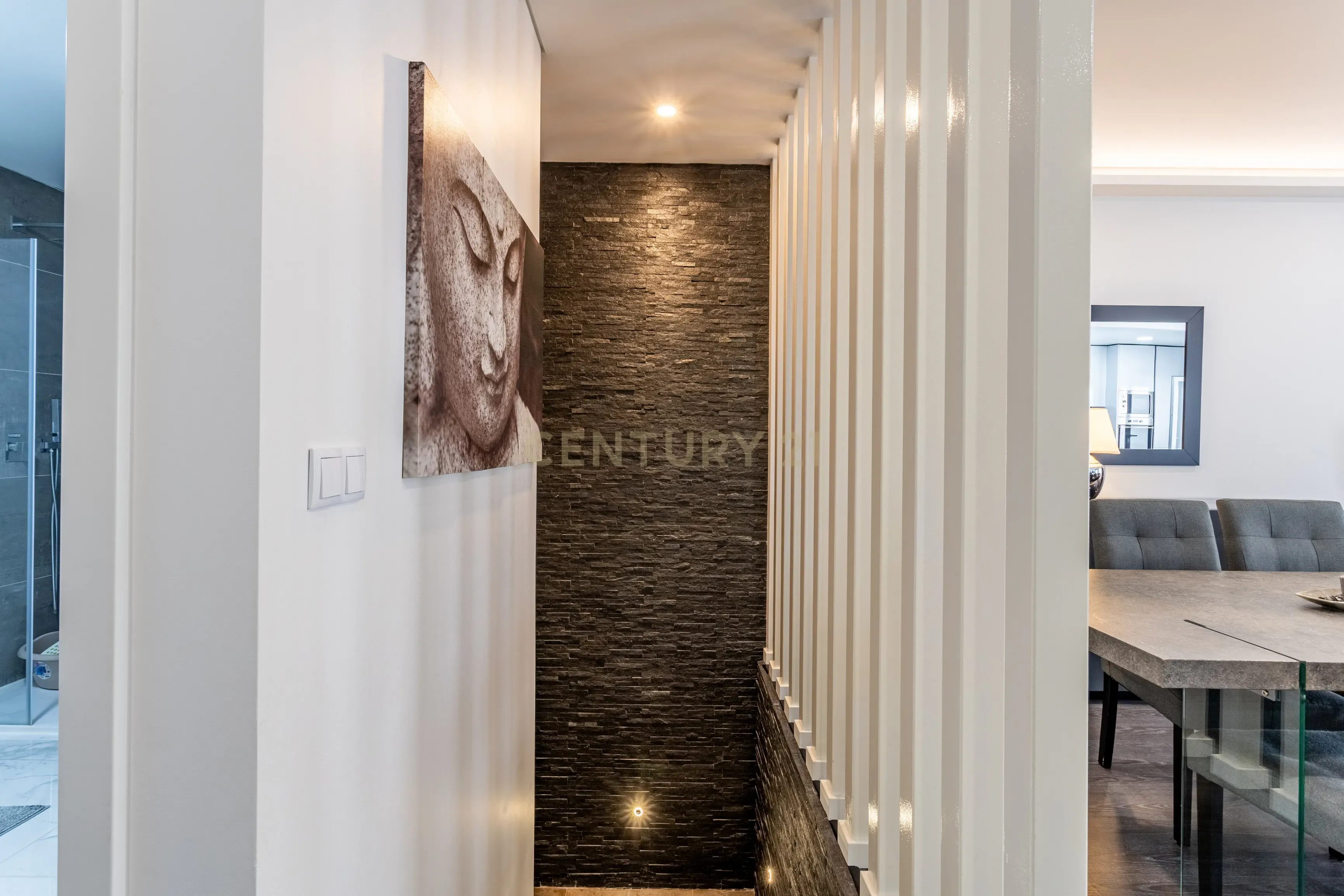 Fotografia 12 de Apartamento T4 Duplex com Terraço | Estacionamento para 2 Viaturas | Odivelas