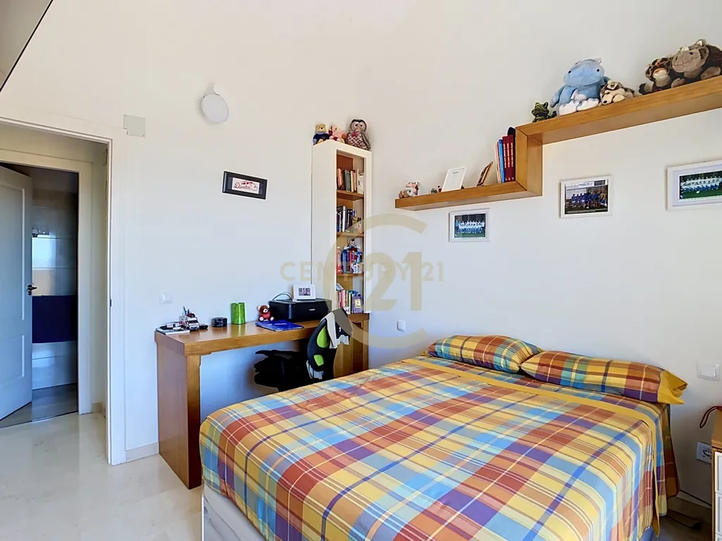 Ático Dúplex con vistas panorámicas al mar en centro de Arroyo de la Miel, Benalmádena - Image 55