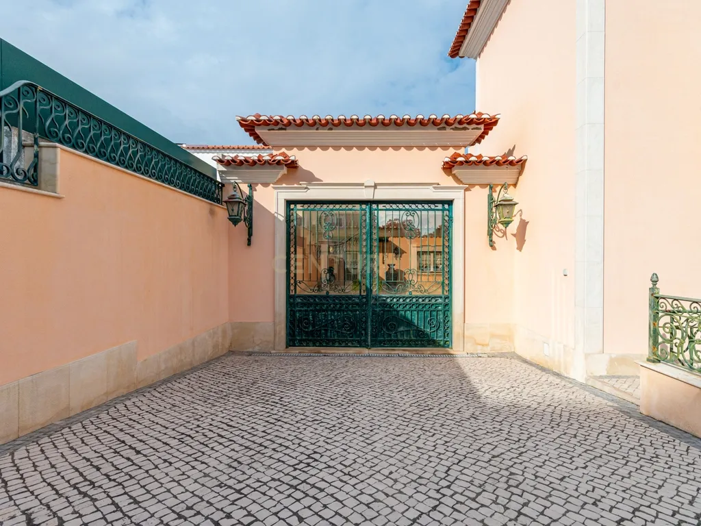 MORADIA T4 - SANTARÉM - Conforto, Elegância e Funcionalidade - Image 48