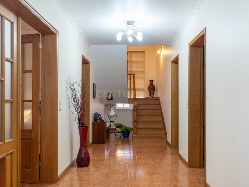 Moradia T4 na Ribeira Seca — Localização Privilegiada na Ribeira Grande - Image 21