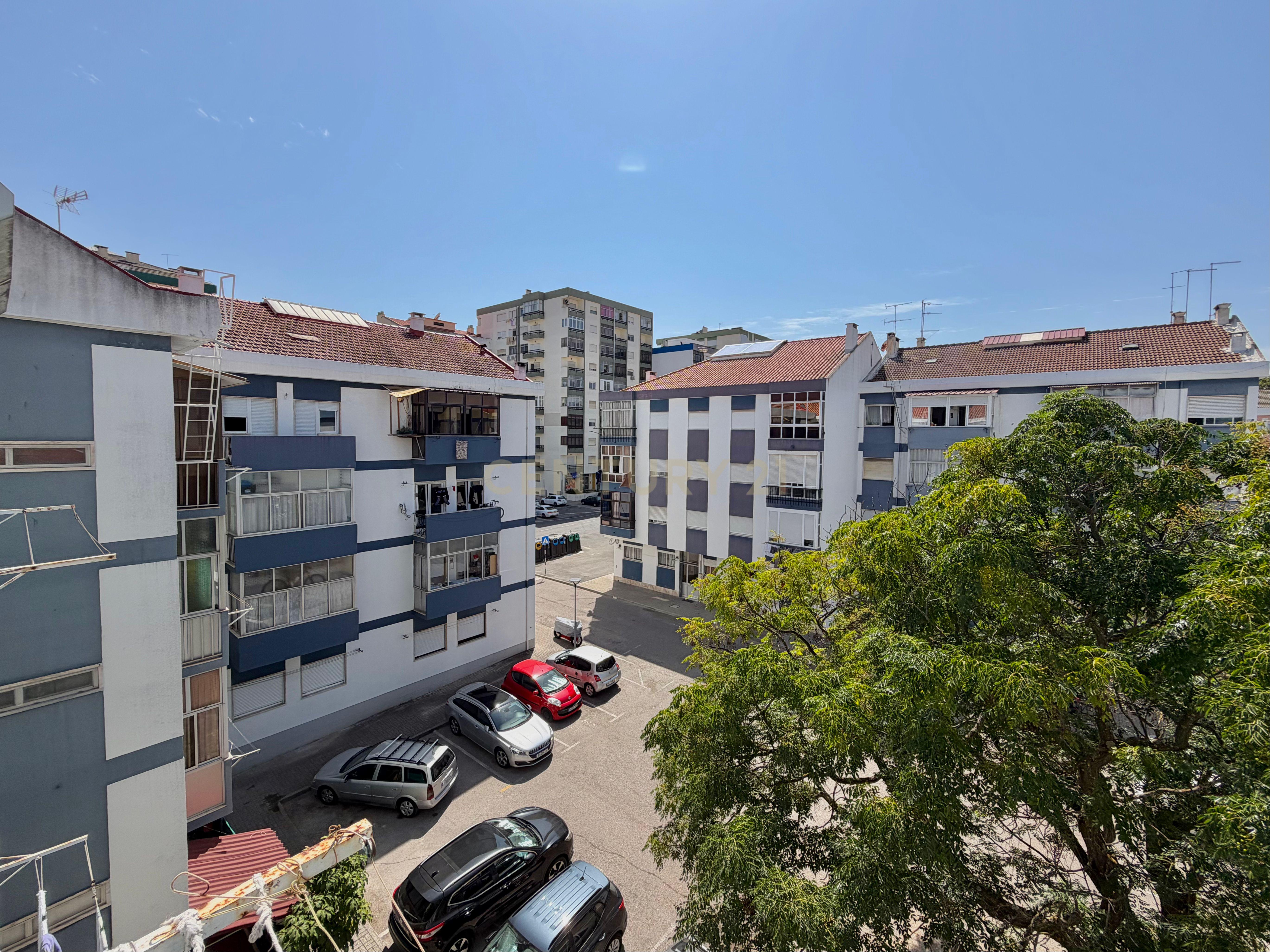 Fotografia 7 de Apartamento T3 transformado em T2 | Amora
