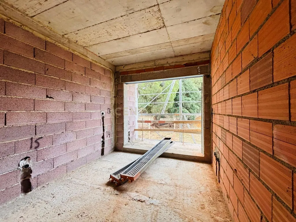 🏡 **Moradia T4 com piscina – Foros da Amora** - Image 41