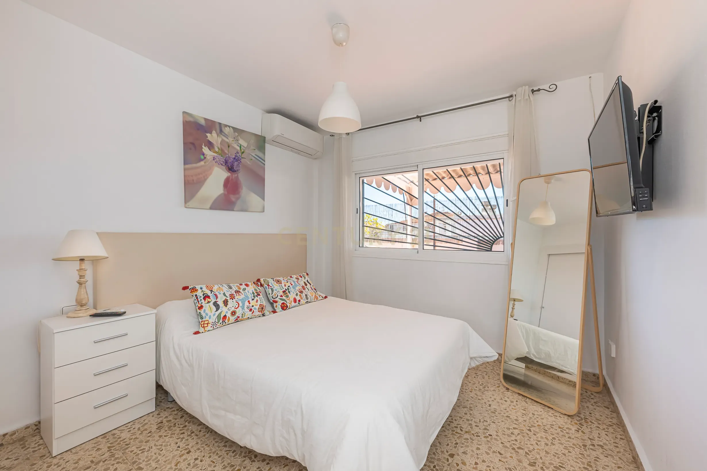 Penthouse brilhante com telhado no coração de San Pedro de Alcantara, Marbella. - Image 4