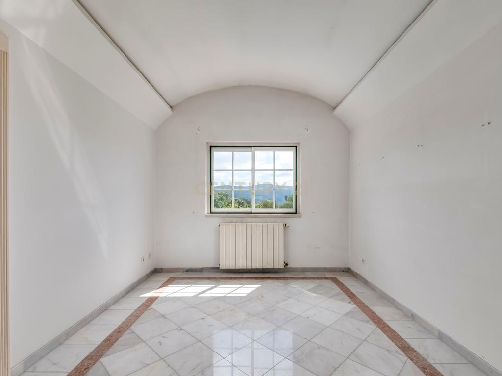Moradia V5 em Morelinho, Sintra - Image 35
