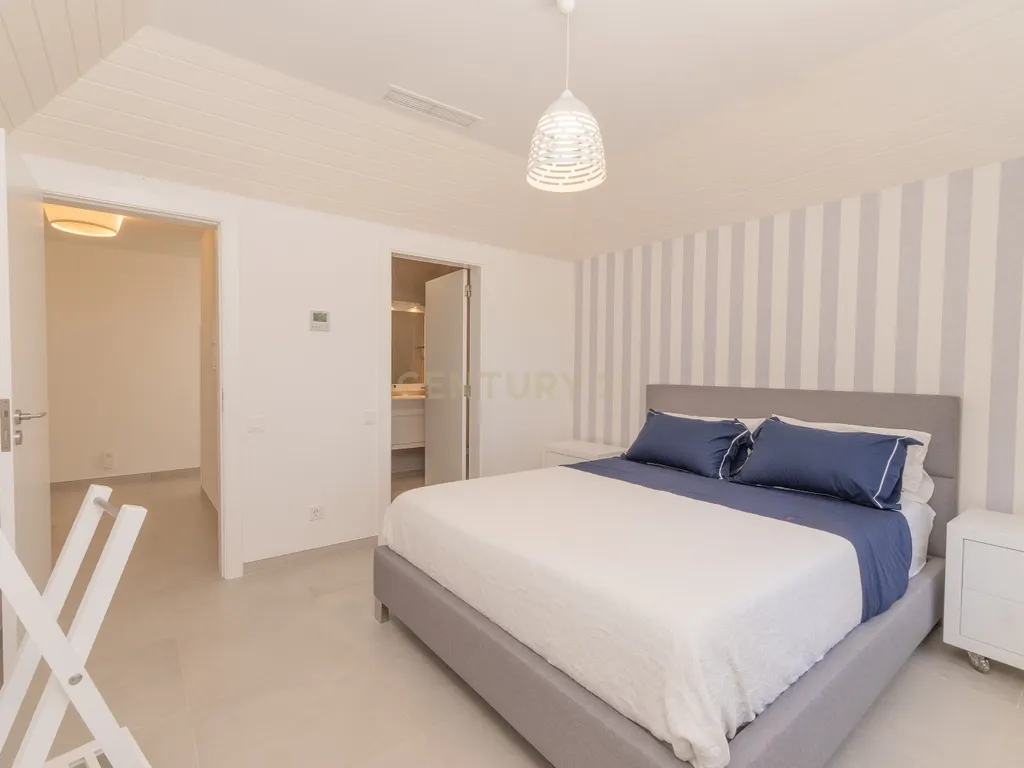 Moradia T6 Geminada - Ténis - Clube do Lago - Vilamoura - Image 8