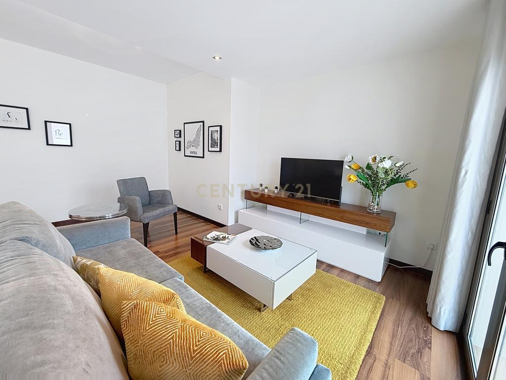 Apartamento T2 em Nazaré, Leiria - Perto da Praia e Comércio - Image 6