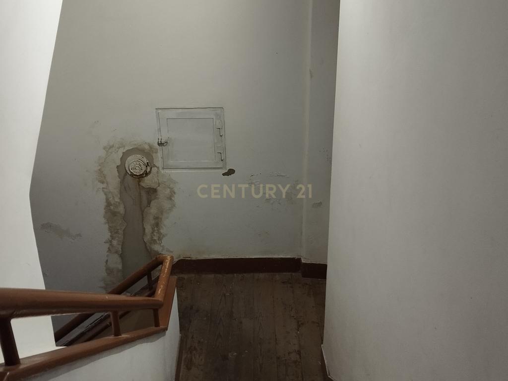 Apartamento T4 em Santarém - Image 11