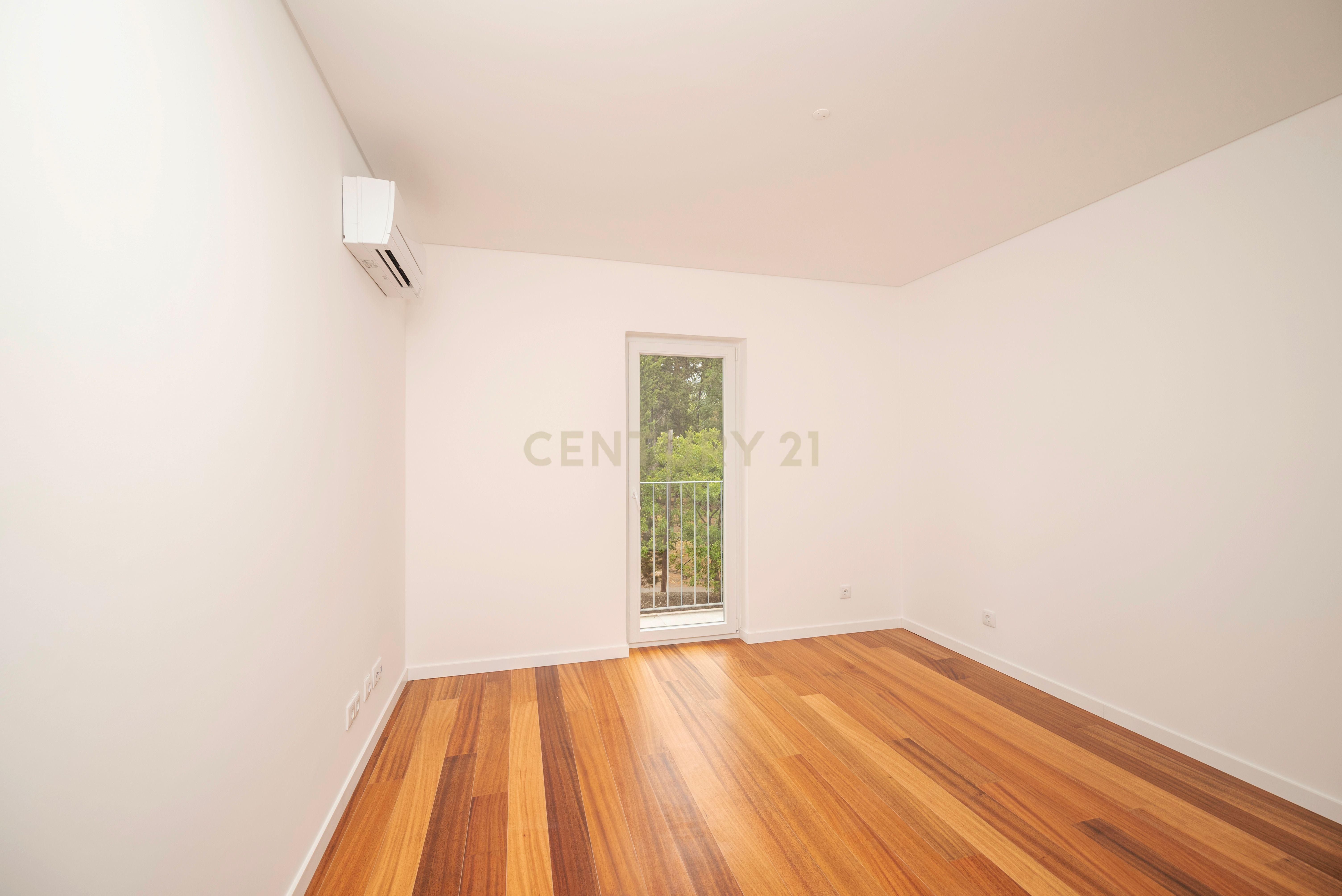 Fotografia 9 de Apartamento T3 na Estrela, Lisboa