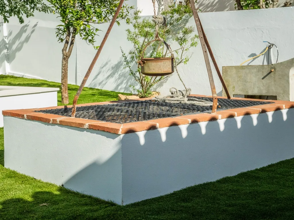 Moradia T2 Premium com Piscina, Suite e Acabamentos de Excelência - Image 32