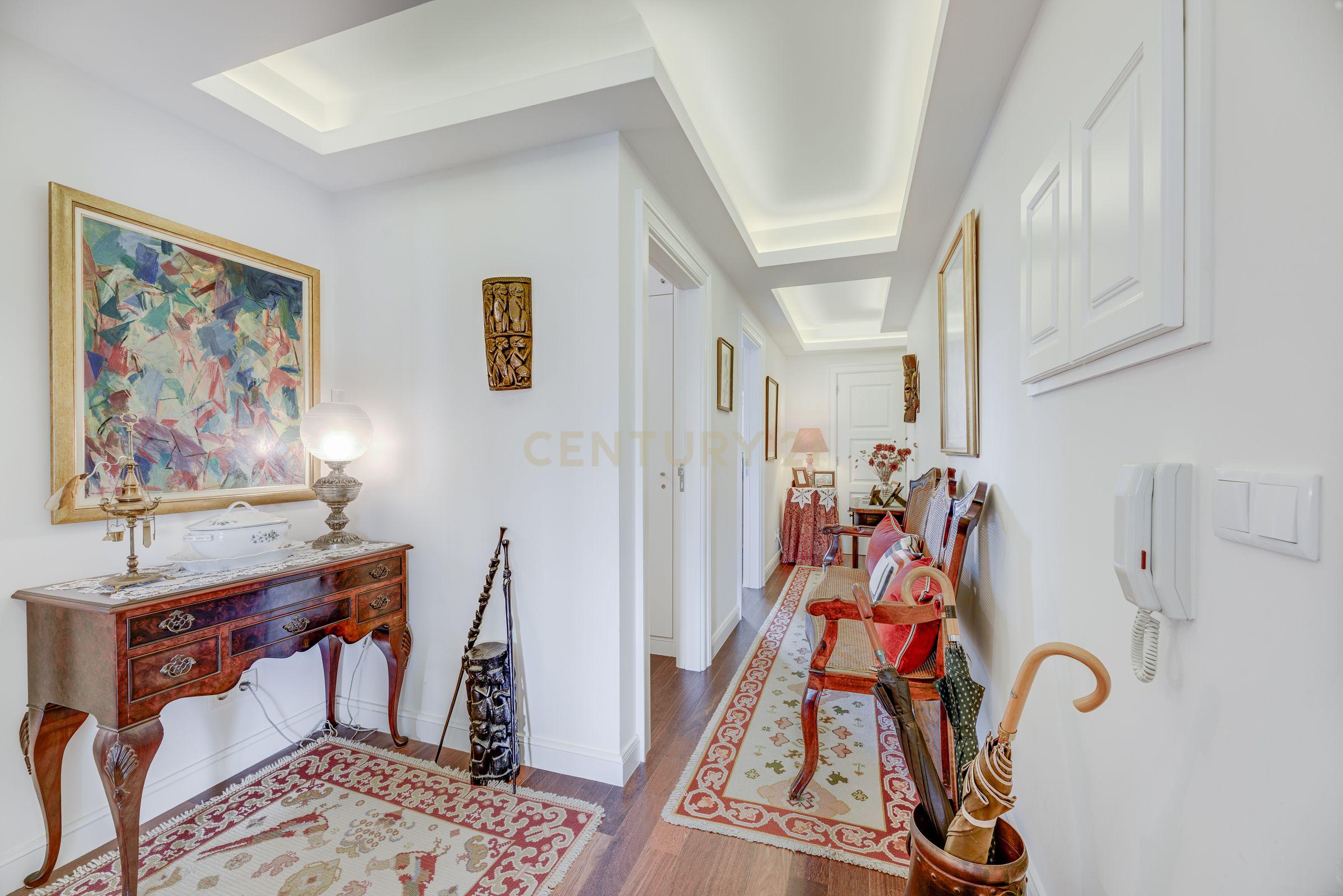 Apartamento T2+1 totalmente renovado – Modernidade, conforto e localização privilegiada - Image 19