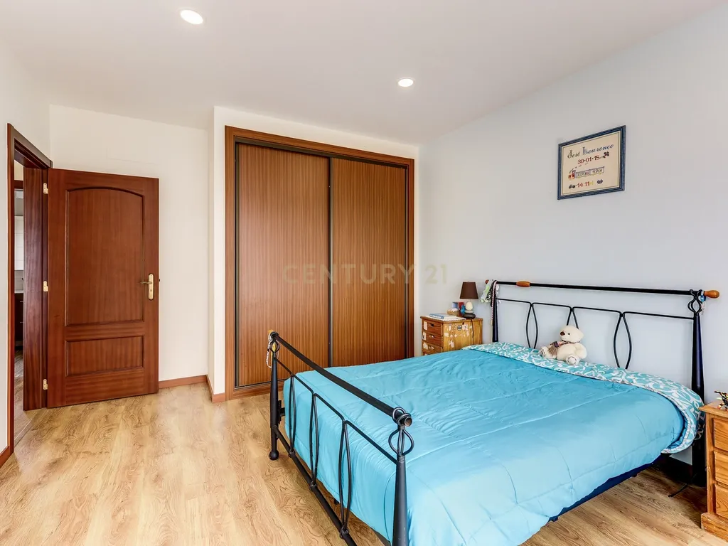 Moradia T4 Isolada Duplex com Box em Adroana, Alcabideche - Image 28