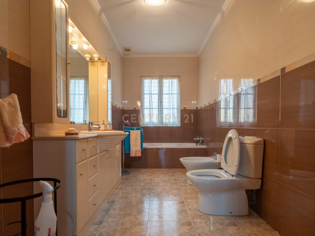Moradia T4 na Ribeira Seca — Localização Privilegiada na Ribeira Grande - Image 28