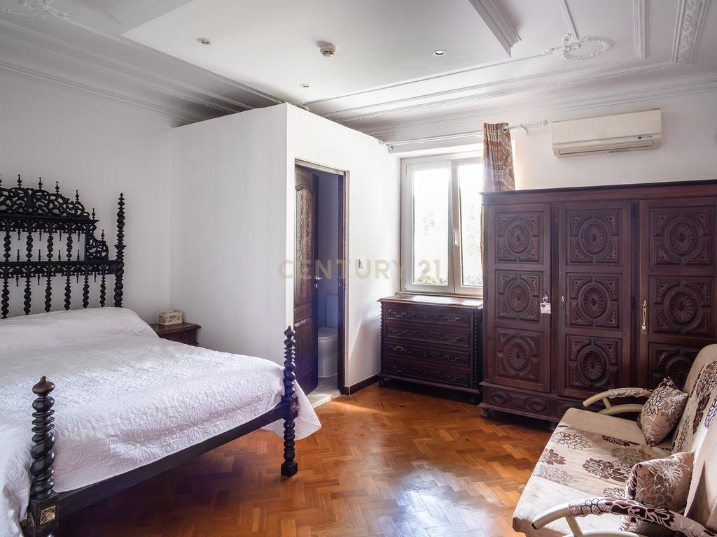 Propriedade Exclusiva no Murtal - Estoril: Moradia de Luxo - Image 22