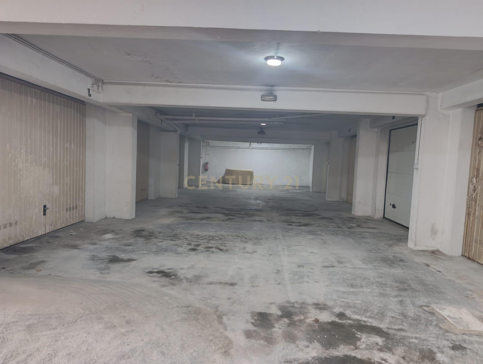 Fotografia 5 de Garagem Box em Pinhal Novo, Palmela - 29m²