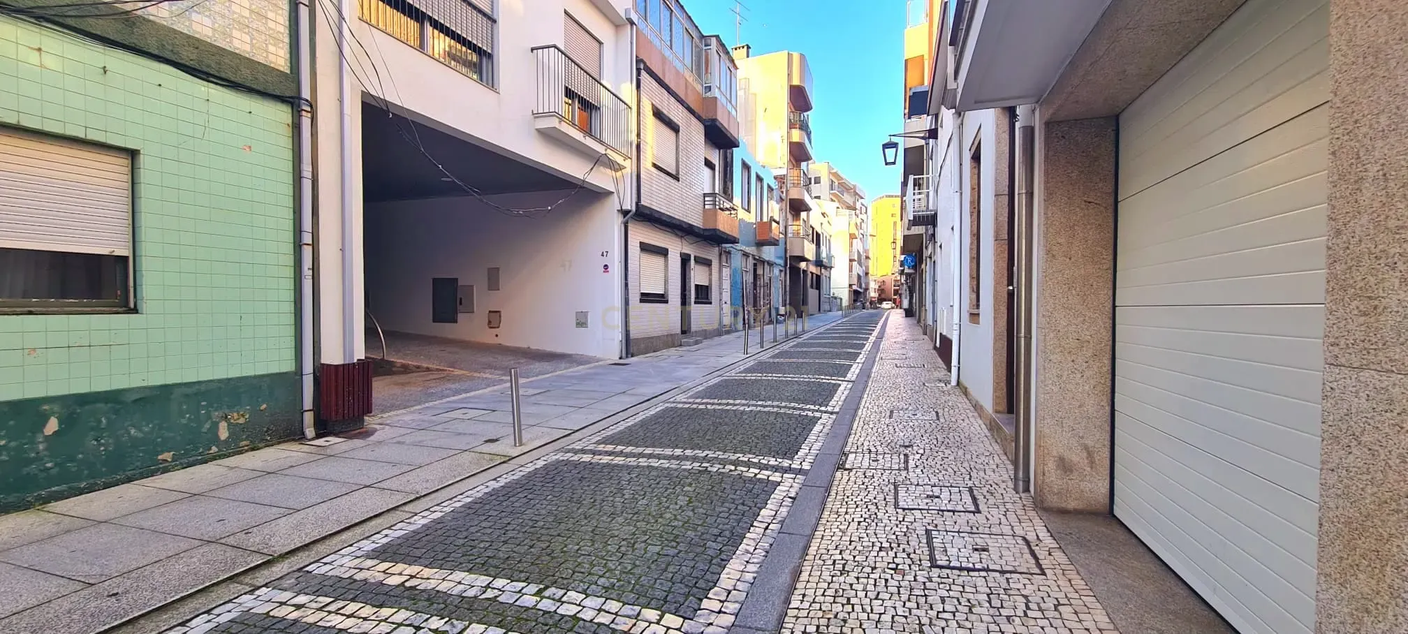 Prédio com Projeto Aprovado no Centro Histórico da Póvoa de Varzim - Image 9