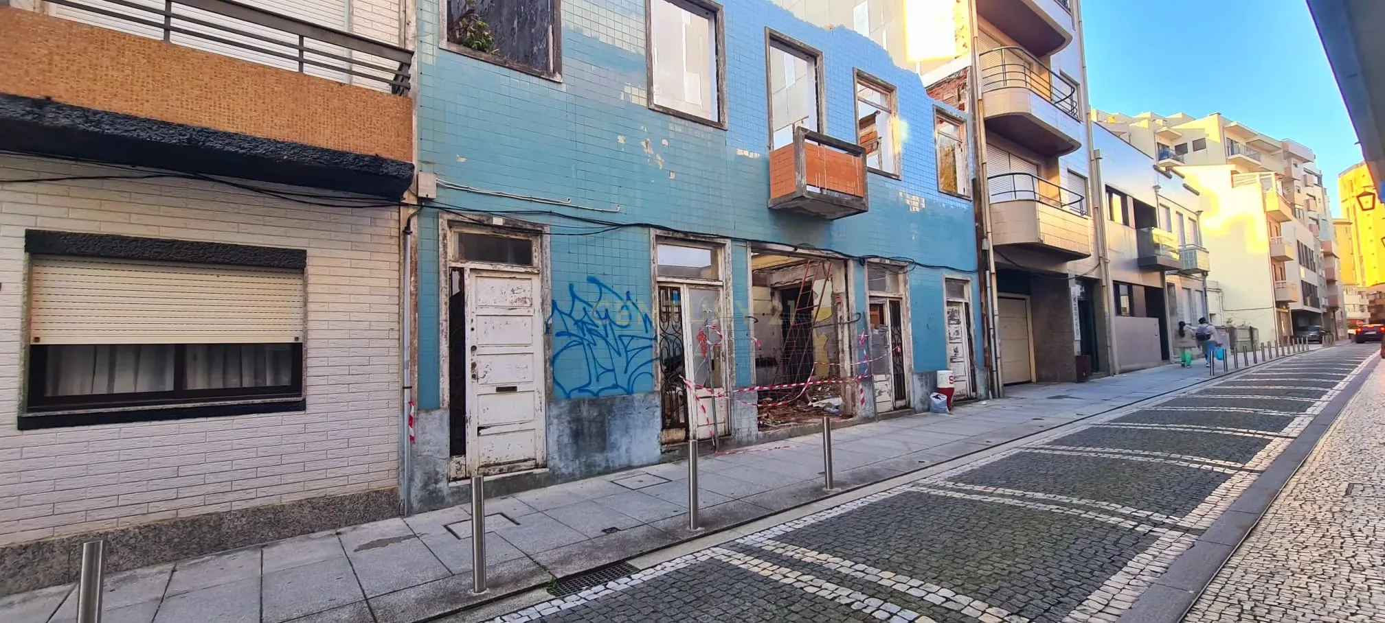 Prédio com Projeto Aprovado no Centro Histórico da Póvoa de Varzim - Image 2