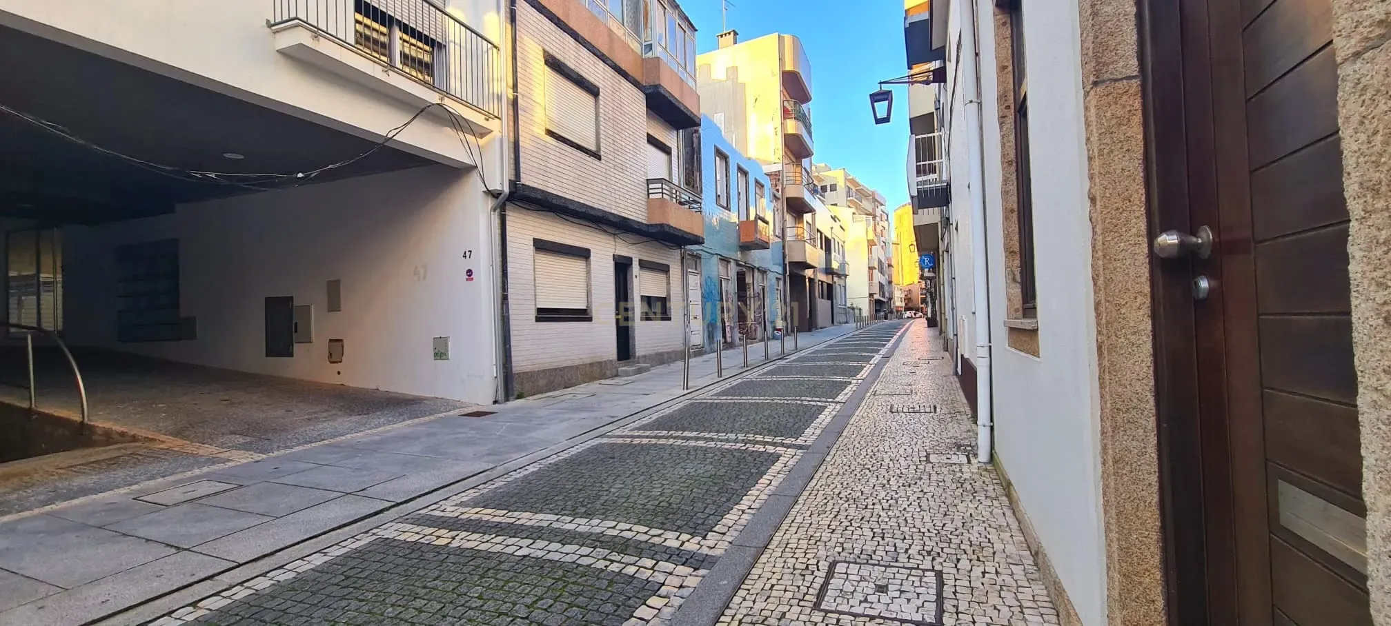 Prédio com Projeto Aprovado no Centro Histórico da Póvoa de Varzim - Image 1