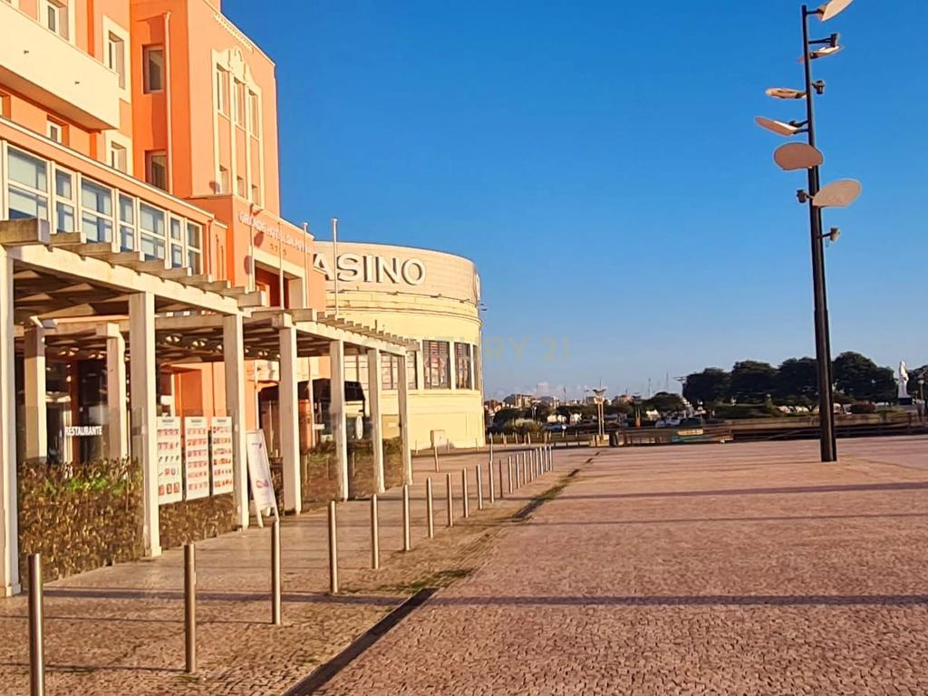 Prédio com Projeto Aprovado no Centro Histórico da Póvoa de Varzim - Image 5