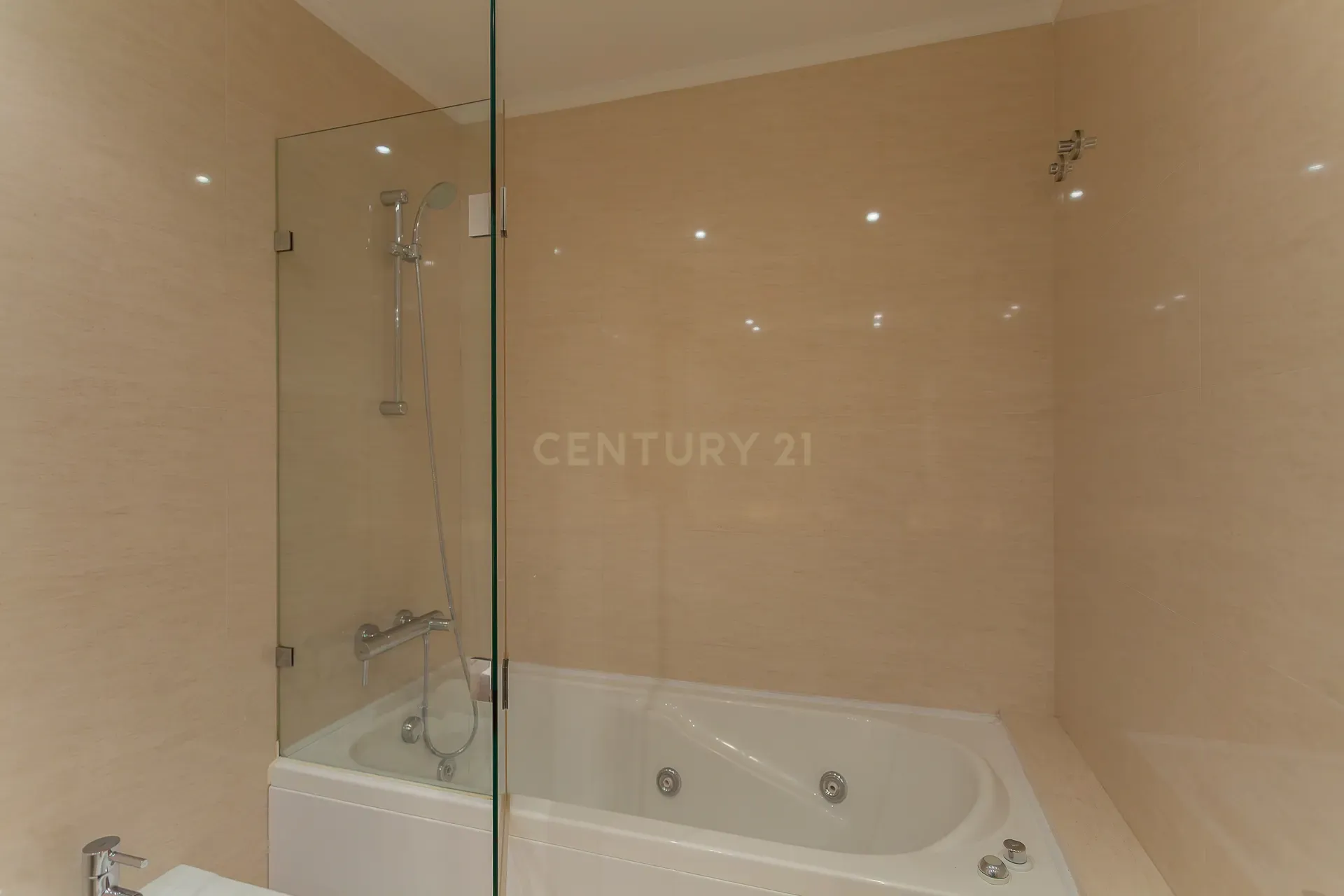 Fantástico Apartamento T2 em Alcabideche - Image 32