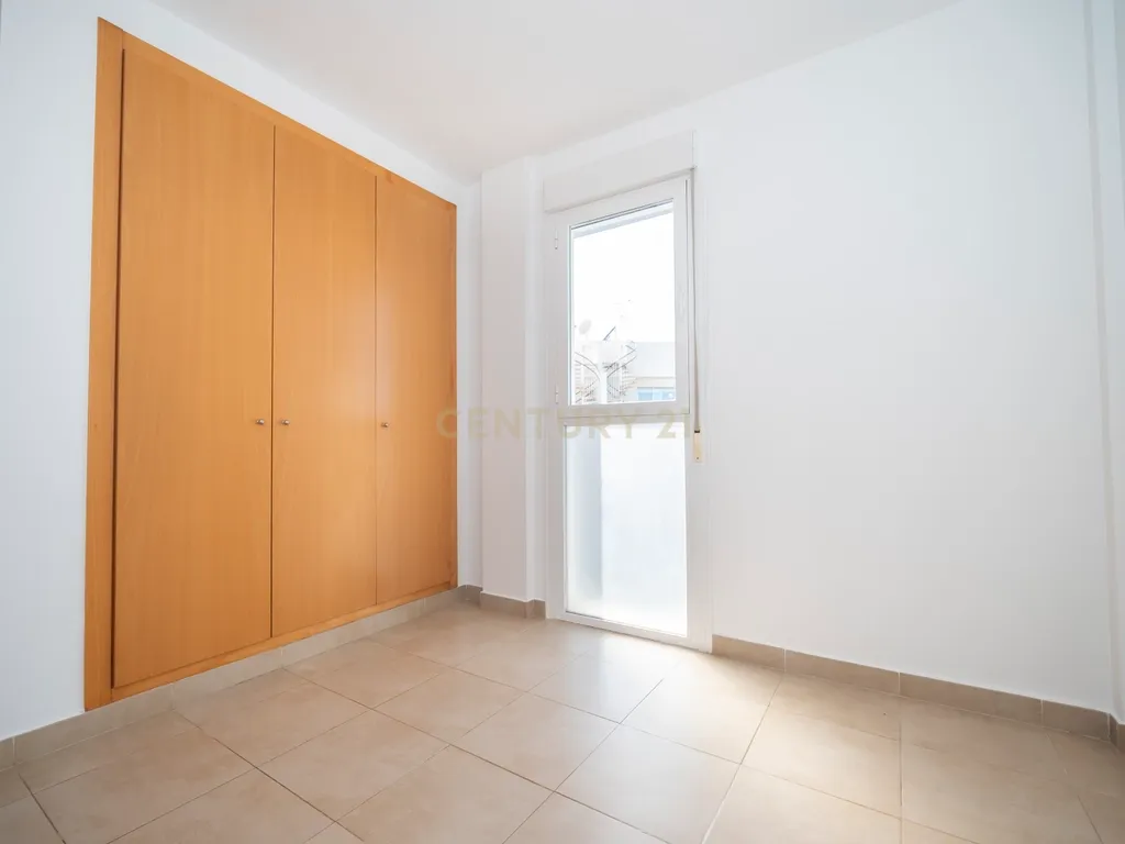 Luxuosa Moradia em Ibiza com Vista Mar e Piscina Privada - Image 29