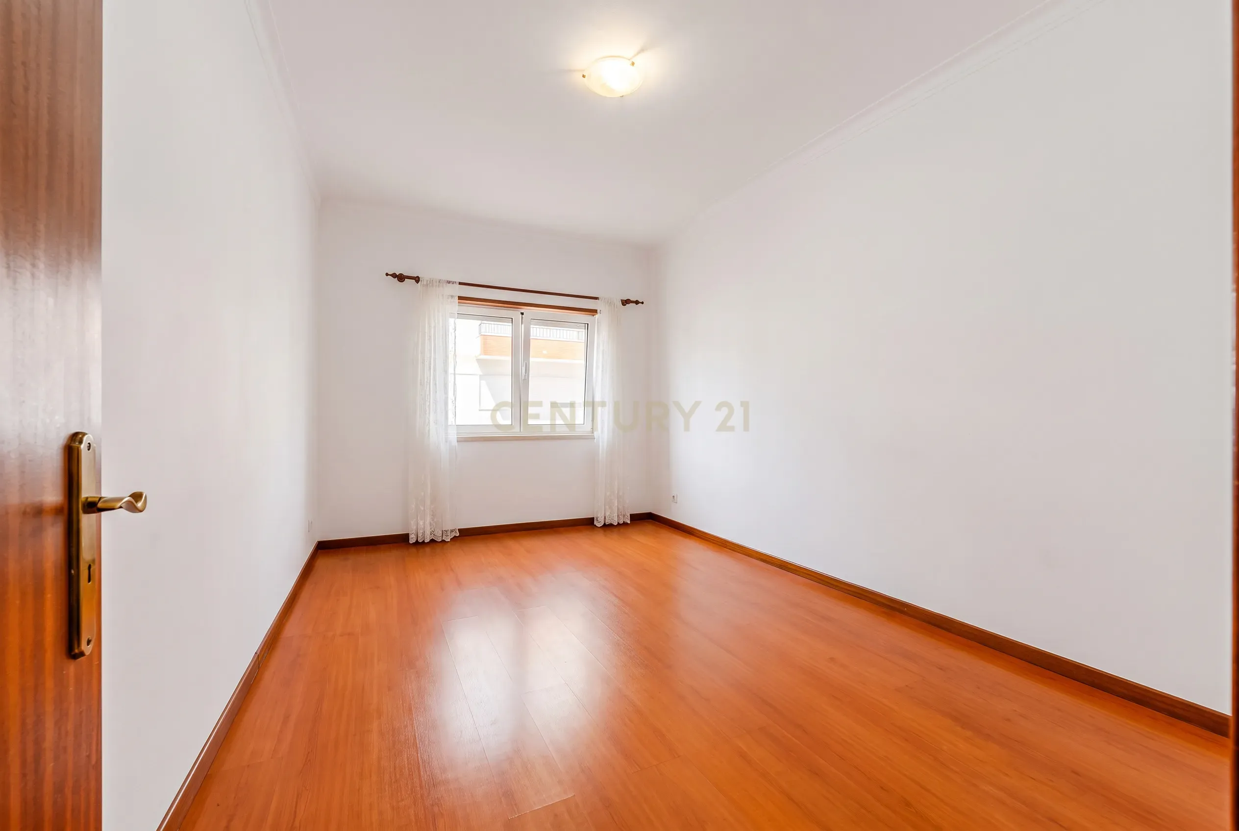 Fotografia 7 de Apartamento T3 no centro do Laranjeiro - Almada