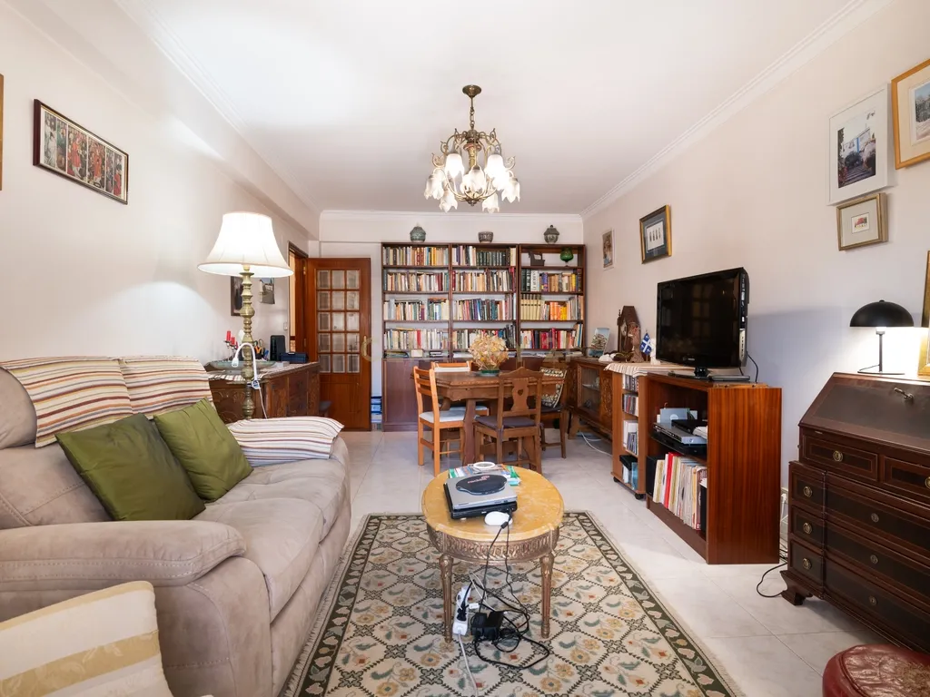 Apartamento T2 | Damaia de Cima - Image 3