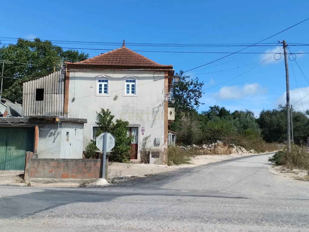 Casa para Recuperar em Ramalhais, Pombal - Image 2