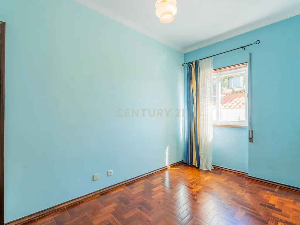 Moradia T4 com jardim no Bairro do Rosário, Cascais - Image 22