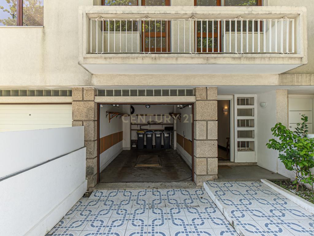 Andar Moradia T5 – Antas, Avenida Fernão de Magalhães – Porto - Image 35
