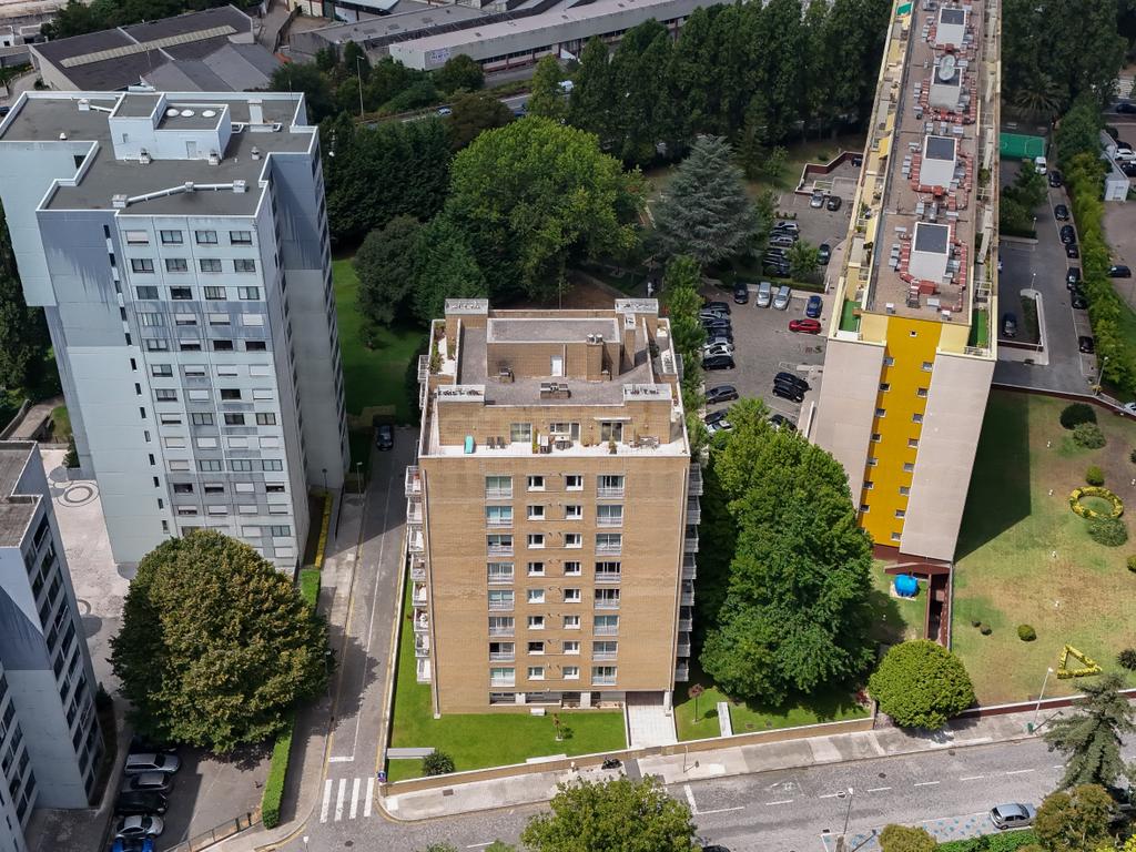 Apartamento T2 para Arrendamento em Lordelo do Ouro, Porto - Image 41