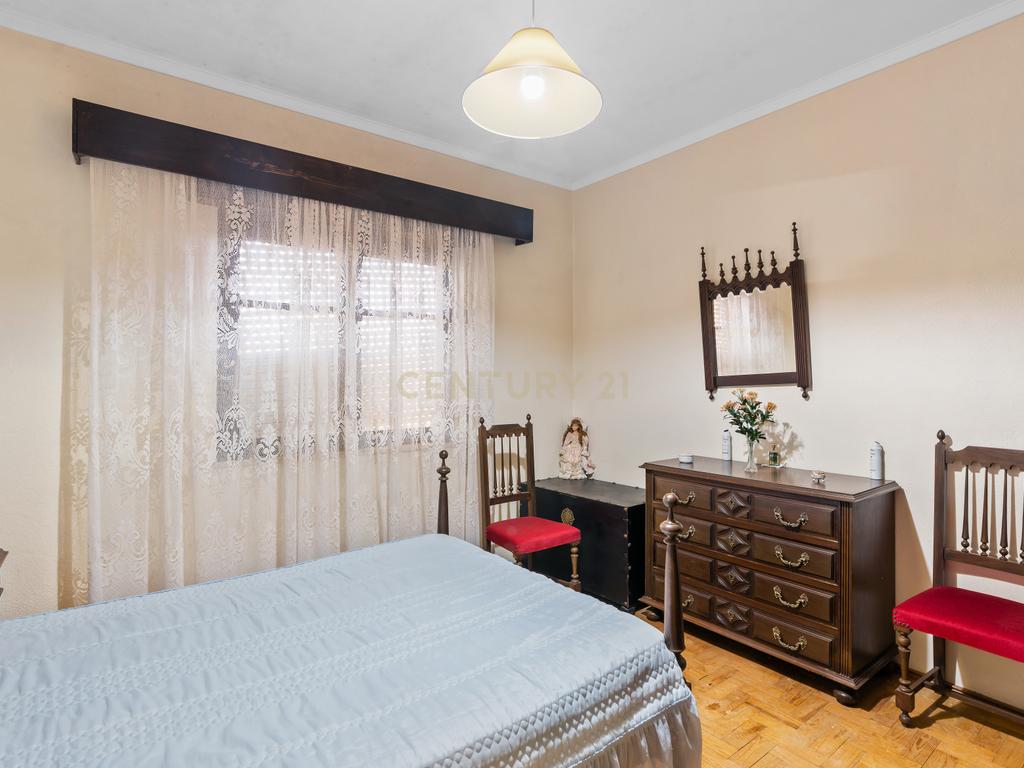 Quinta com 9320m2 em São João dos Montes (Alhandra) - Image 33