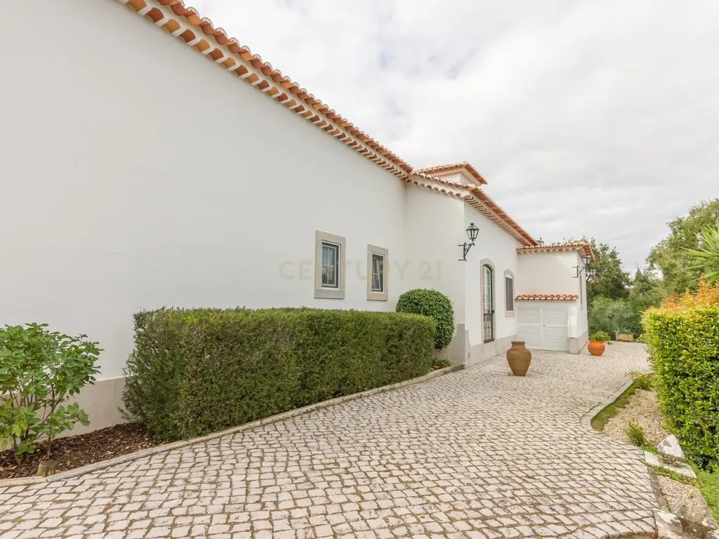 Quinta de Luxo na Serra da Arrábida – Um Refúgio Exclusivo no Coração da Natureza - Image 3