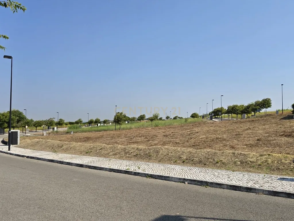 752 m² de Exclusividade num Novo Condomínio na Aldeia dos Capuchos. - Image 23