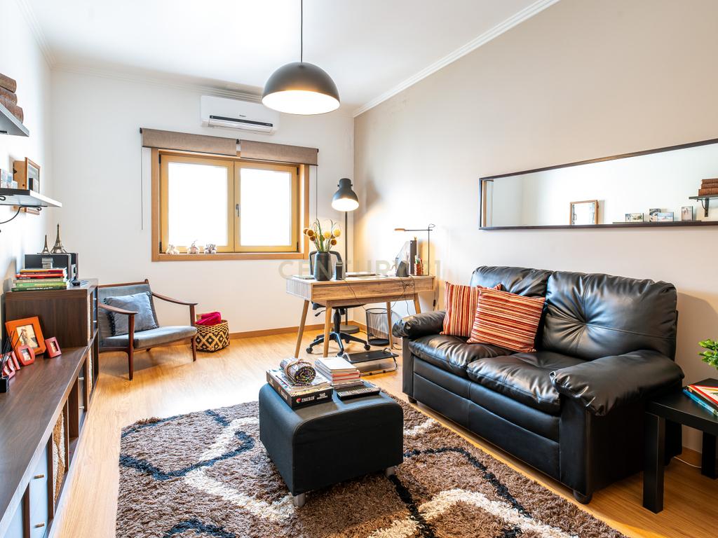 Apartamento T3+1 com Sótão de 100m² na Abrunheira – Oportunidade Única!   - Image 23