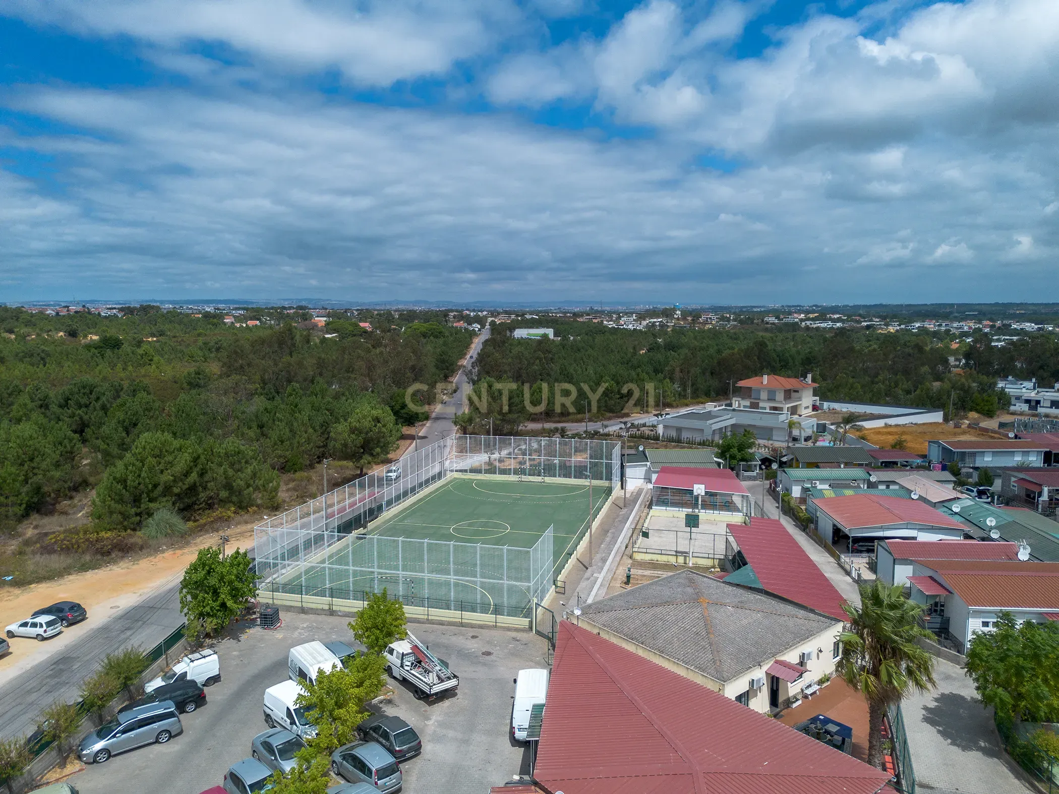 Fotografia 4 de MORADIA T2 DE 110 M² NA ZONA DOS ACIONISTAS | PARQUE VERDE | POSSIBILIDADE DE T3 | ESTACIONAMENTO