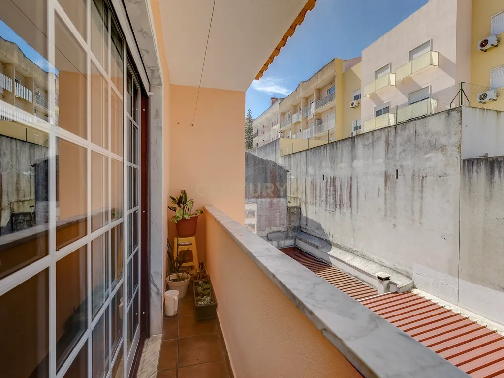 T3 na Amadora – Conforto, Espaço e Excelente Localização! - Image 22