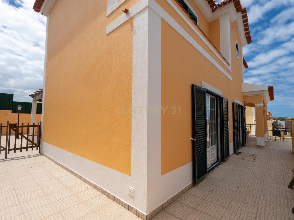 Moradia Isolada de Excelência - Apenas 10 Minutos da Ericeira - Image 80